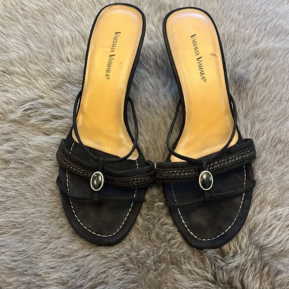 Slip on sandals - Picture 2 of 9